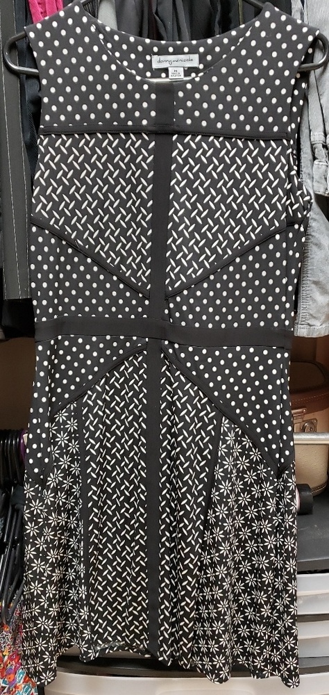 Polka dot pin up dress size M Danny & Nicole